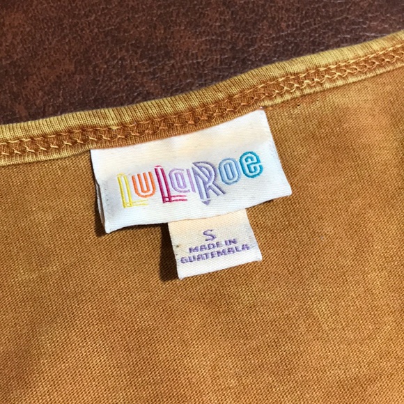 LuLaRoe Classic-T - Picture 2 of 3
